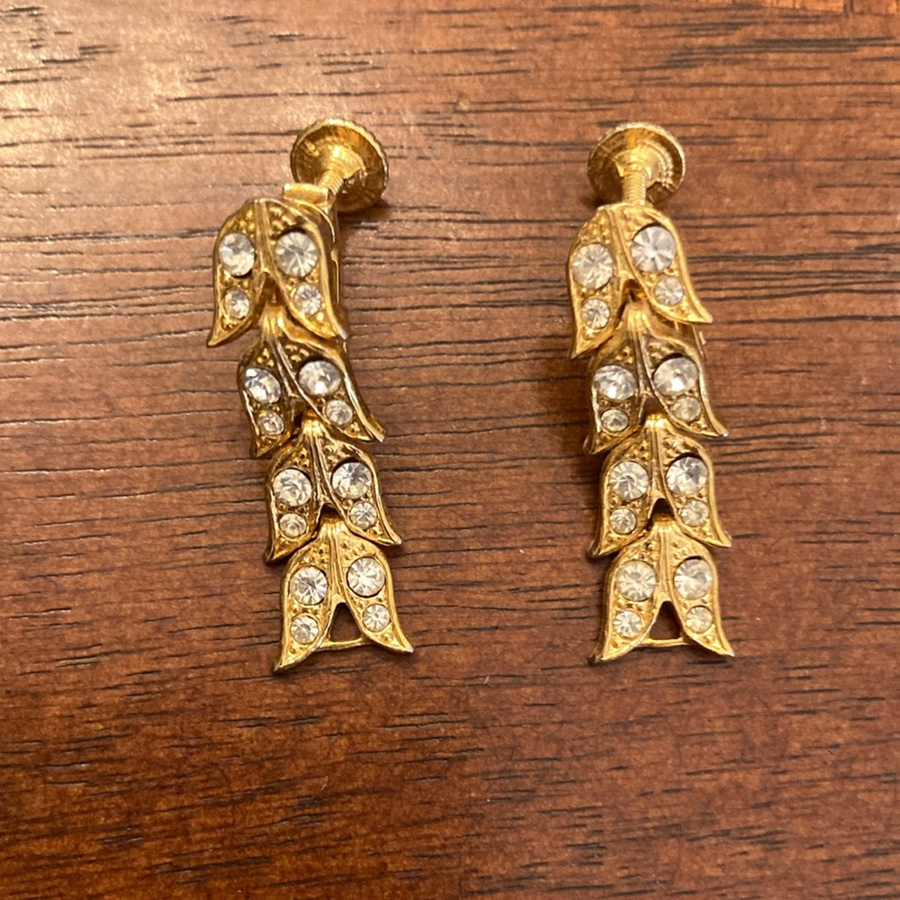 Gold tone and Stone Leaf Drop Earrings